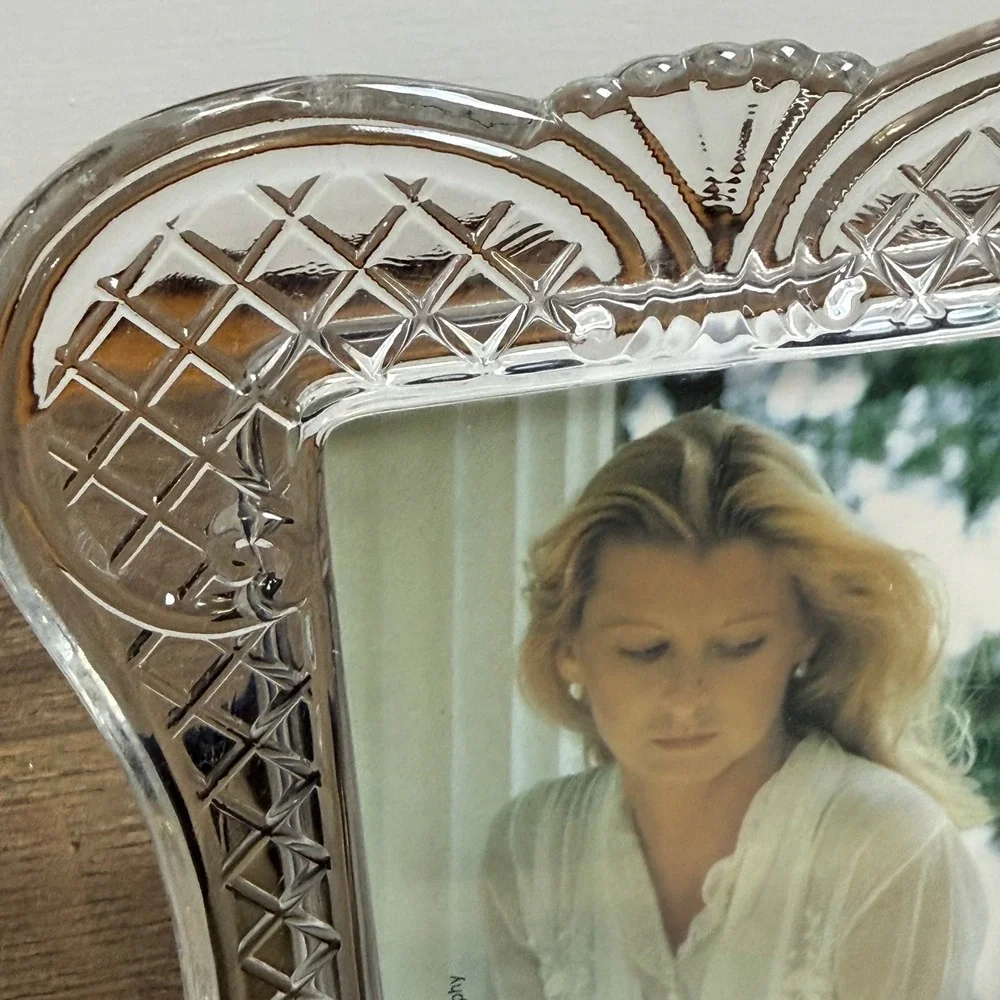 Set of 2 Crystal Waffle Picture Frames 3.5 x 5‎ by Fetco International 48435